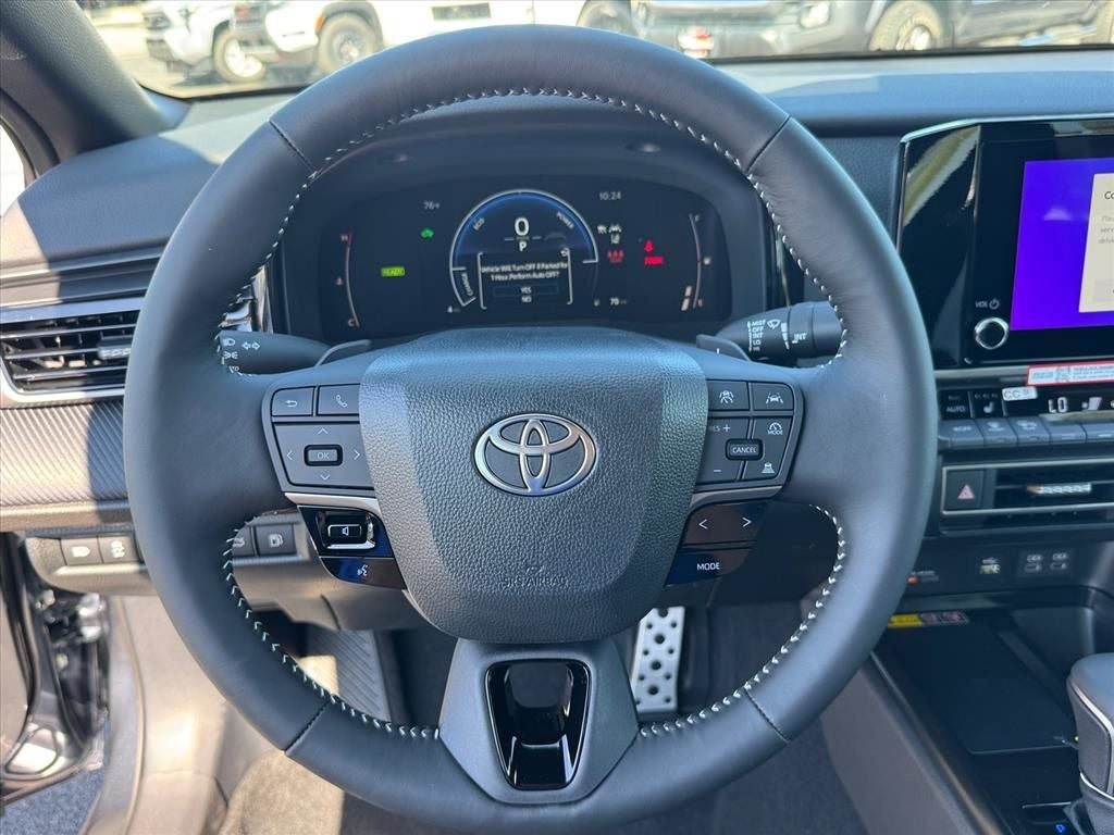 2026 Toyota Camry SE AWD