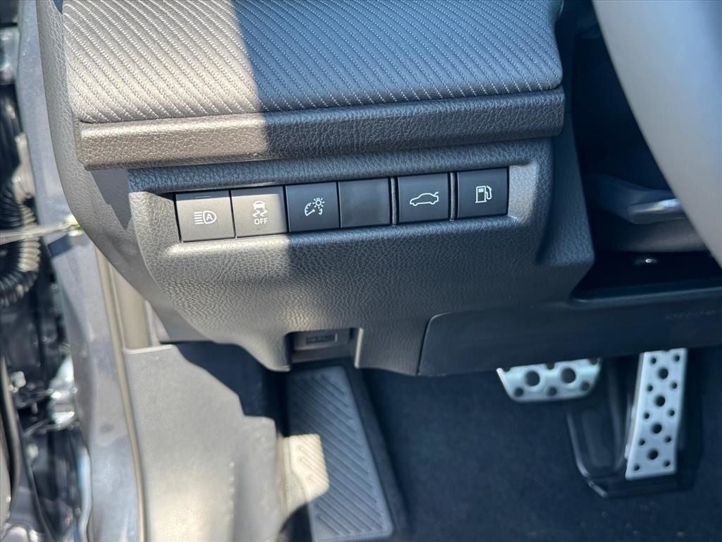 2026 Toyota Camry SE AWD