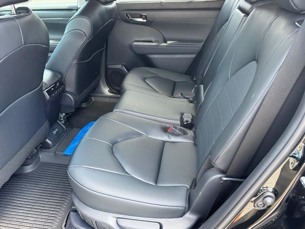 2026 Toyota Highlander Hybrid XLE