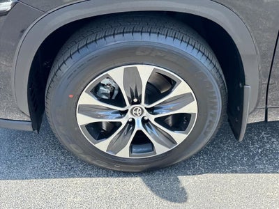 2026 Toyota Highlander Hybrid XLE