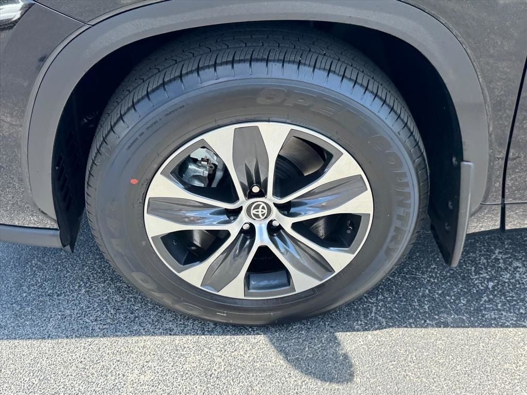 2026 Toyota Highlander Hybrid XLE