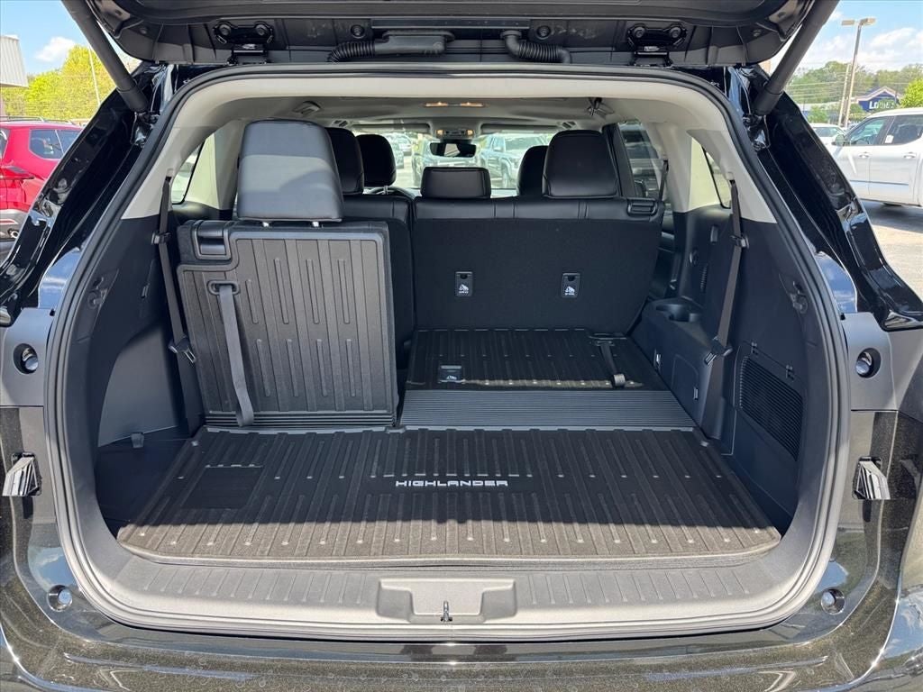 2026 Toyota Highlander Hybrid XLE