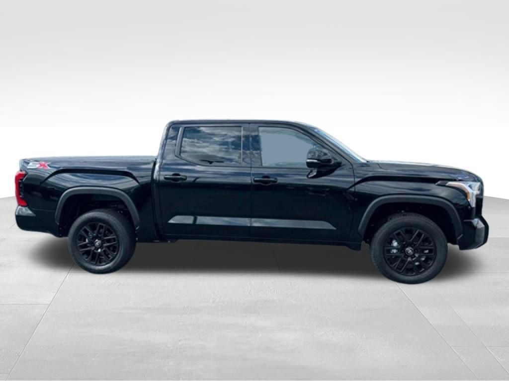 2026 Toyota Tundra SR5 - Photo 6