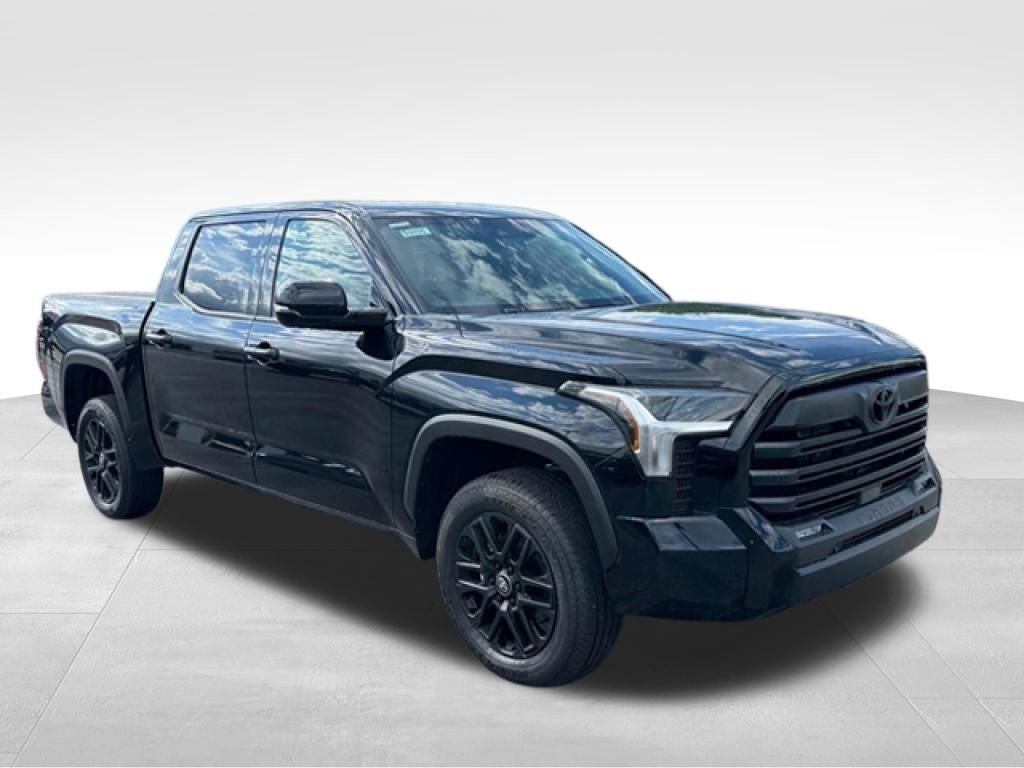 2026 Toyota Tundra SR5 - Photo 8