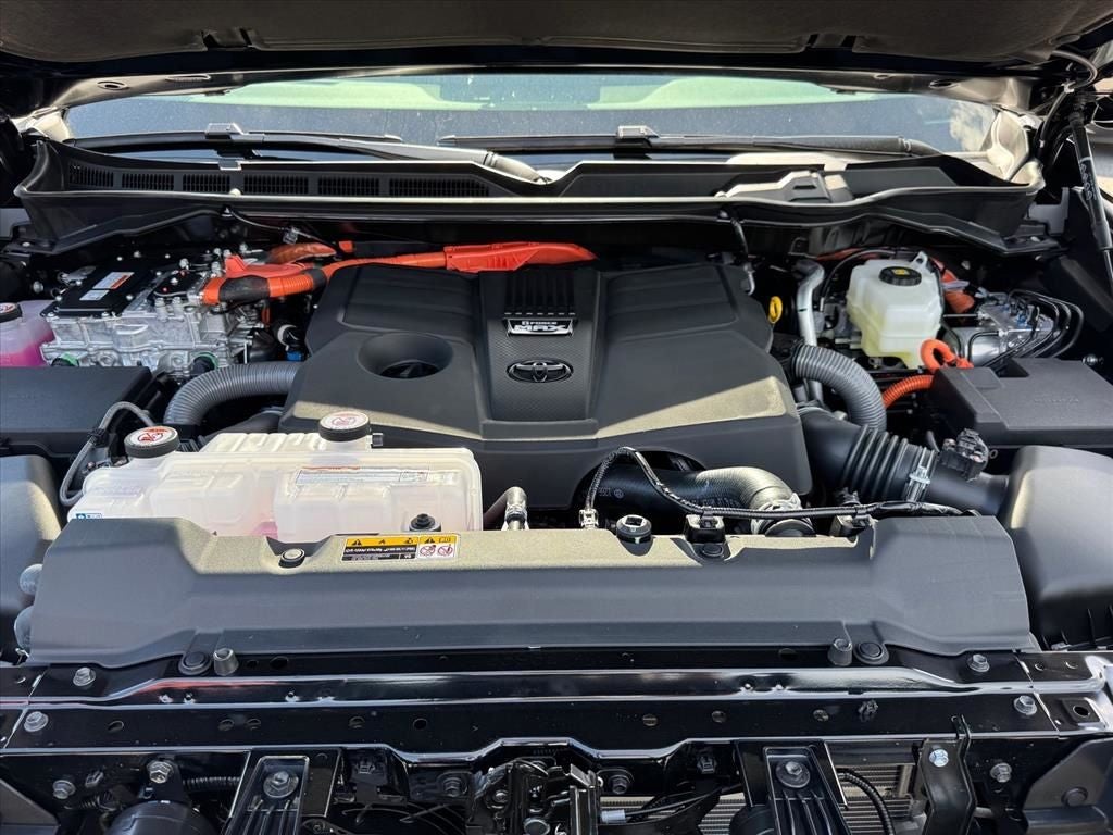 2026 Toyota Tundra i-FORCE MAX Tundra TRD Pro