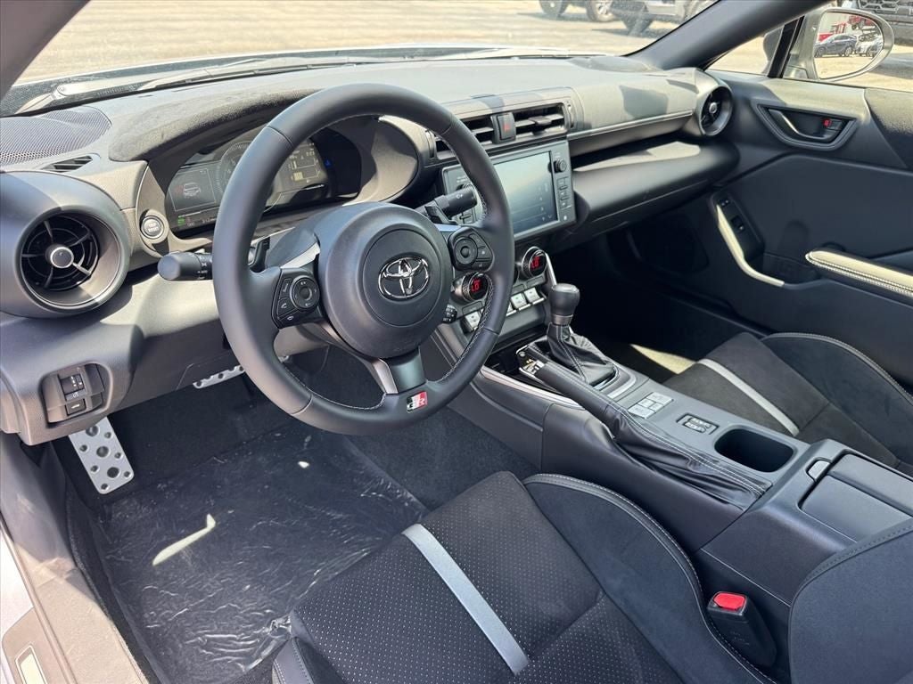 2026 Toyota GR86 Premium AT