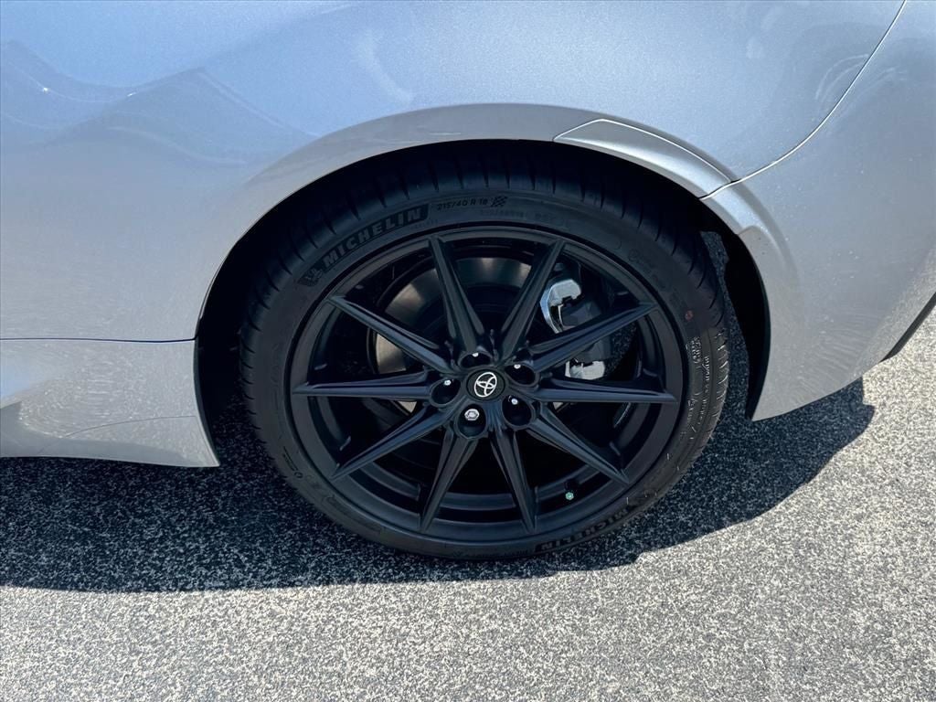 2026 Toyota GR86 Premium AT