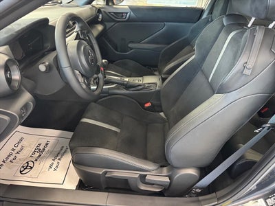 2026 Toyota GR86 Premium MT