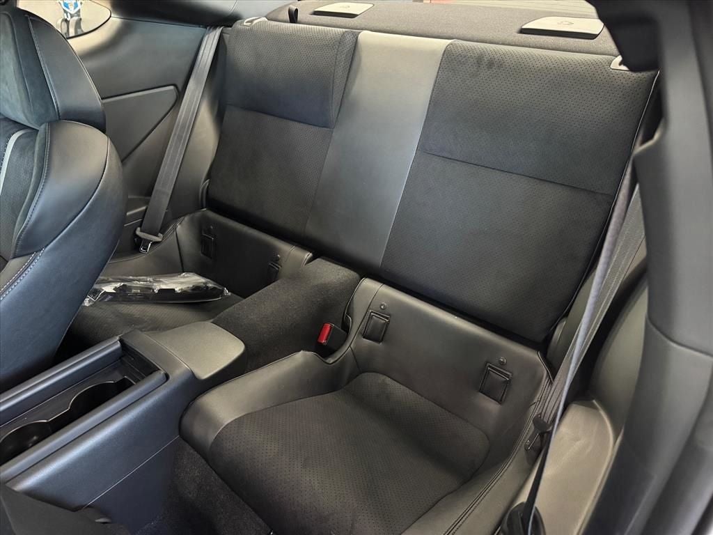 2026 Toyota GR86 Premium MT