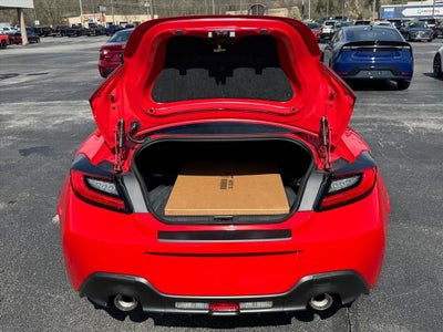 2026 Toyota GR86 Premium MT