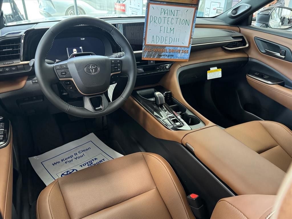 2025 Toyota Toyota Crown Signia Limited