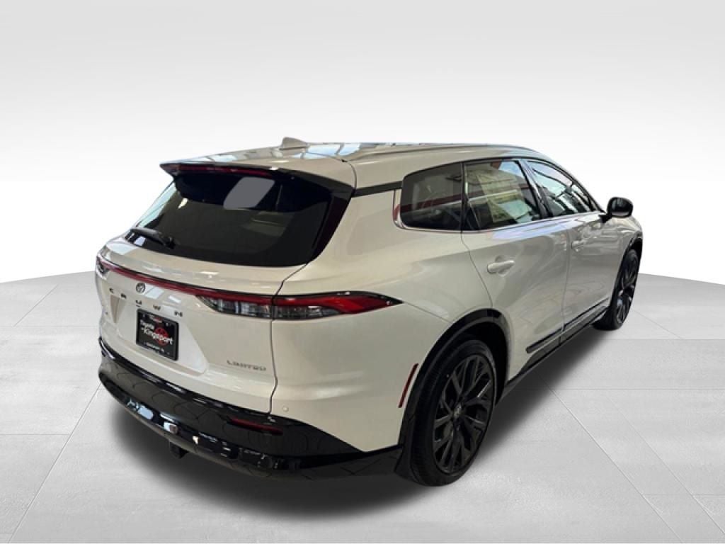 2025 Toyota Toyota Crown Signia Limited