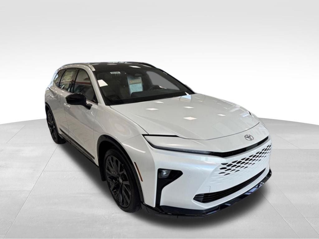 2025 Toyota Toyota Crown Signia Limited