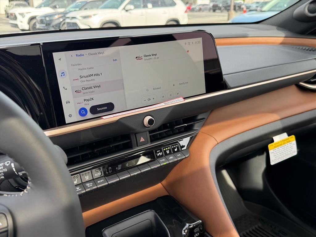 2026 Toyota Toyota Crown Signia Limited