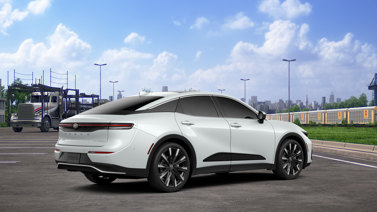 2026 Toyota Toyota Crown Platinum