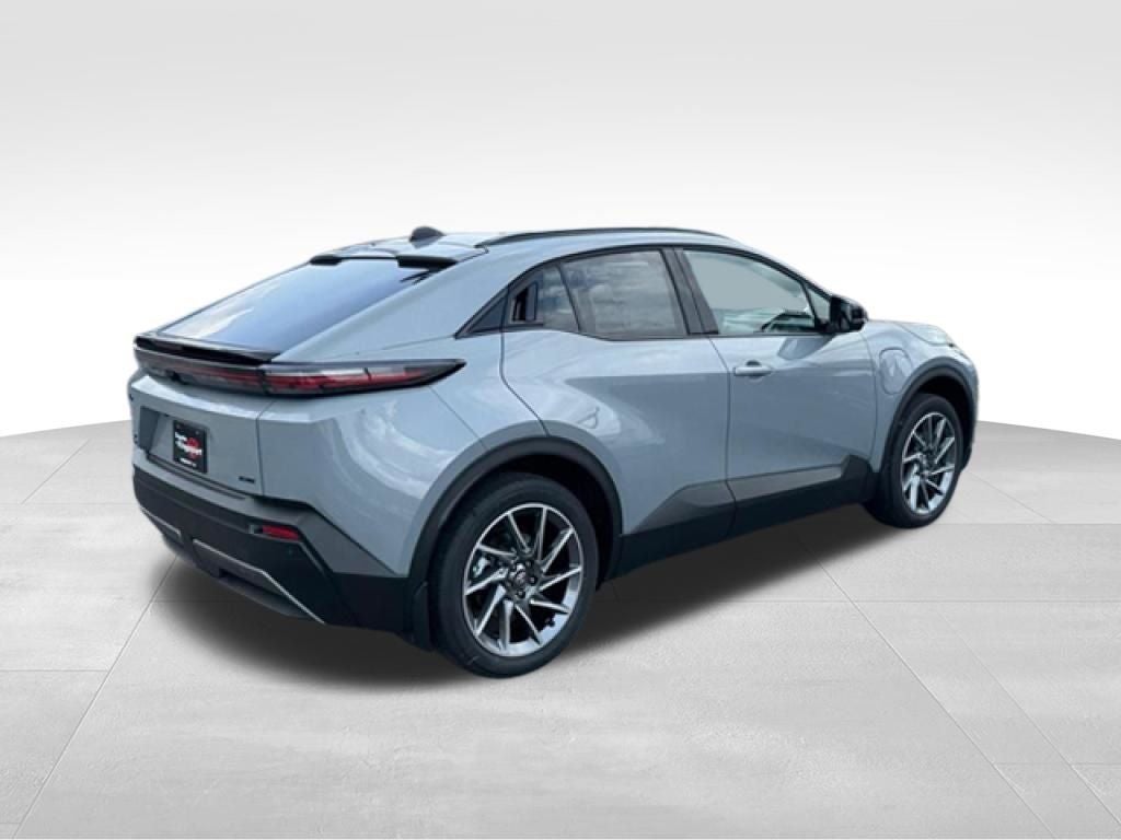 2026 Toyota C-HR XSE