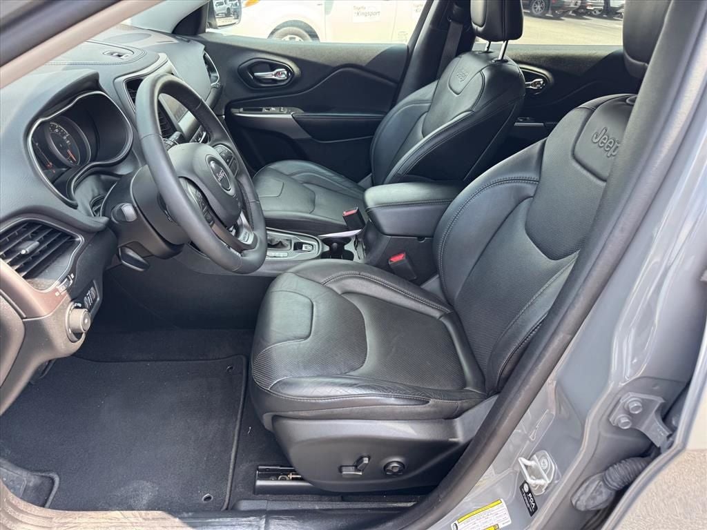 2021 Jeep Cherokee Latitude Lux