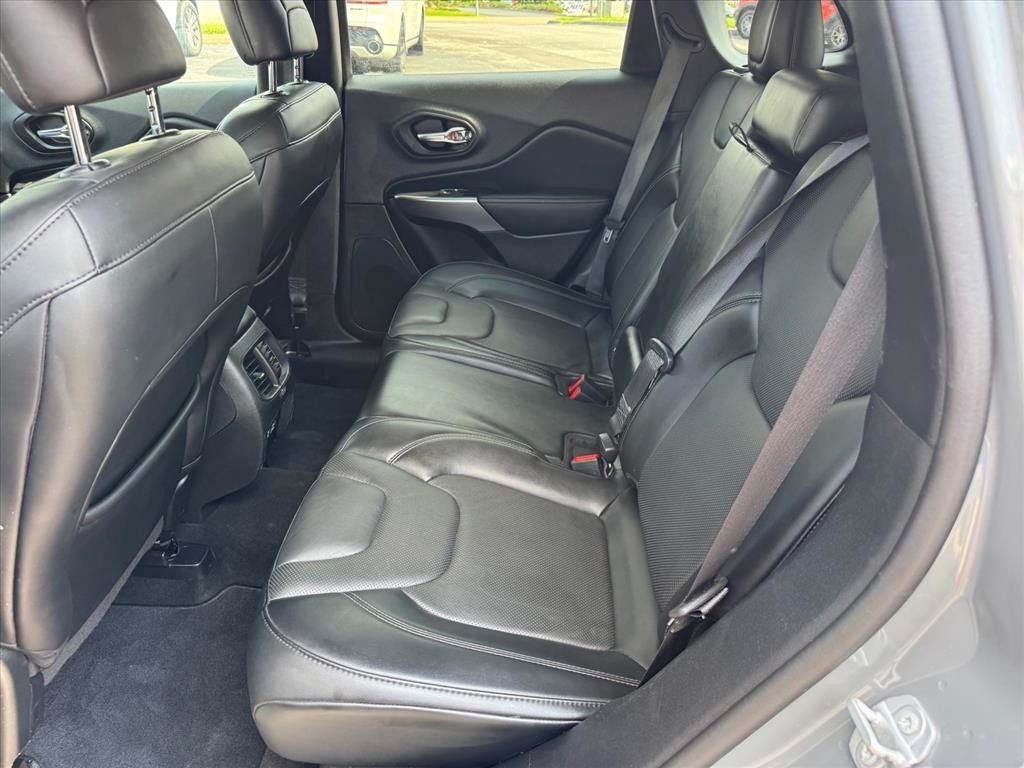 2021 Jeep Cherokee Latitude Lux
