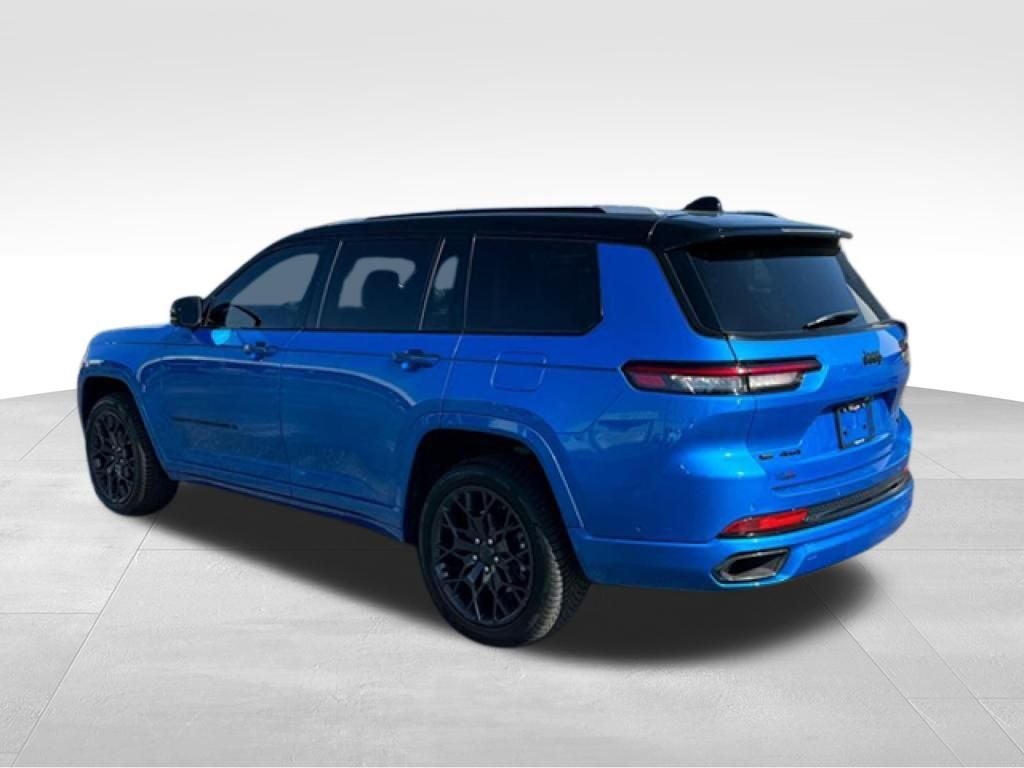 2023 Jeep Grand Cherokee L Summit