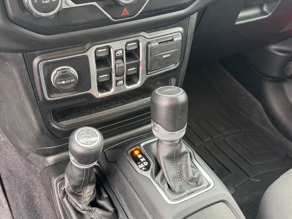 2020 Jeep Gladiator Sport