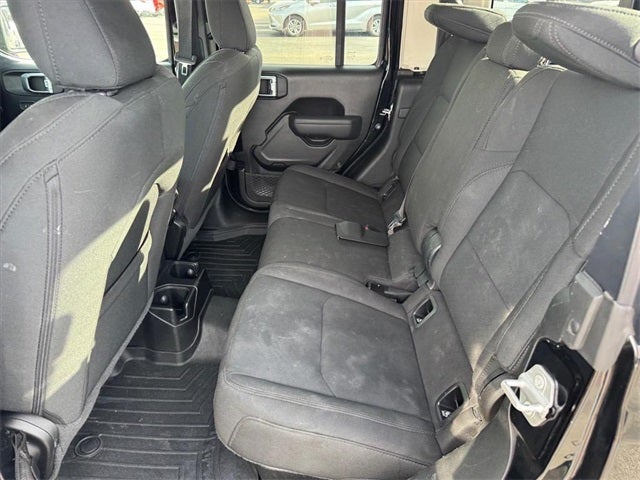 2022 Jeep Gladiator Altitude