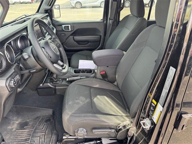 2022 Jeep Gladiator Altitude