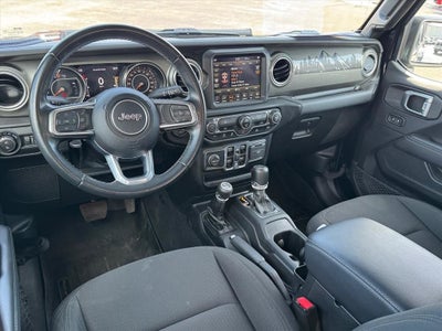 2022 Jeep Gladiator Overland