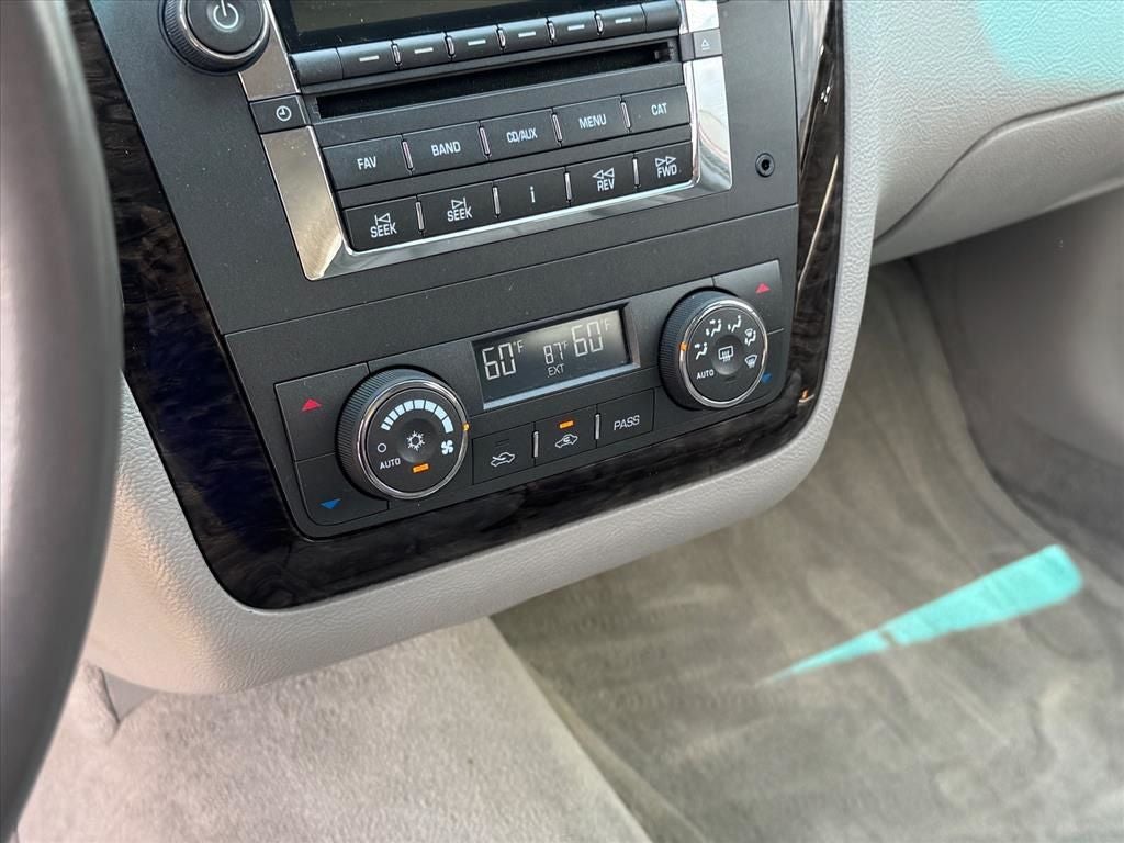 2009 Cadillac DTS 1SA