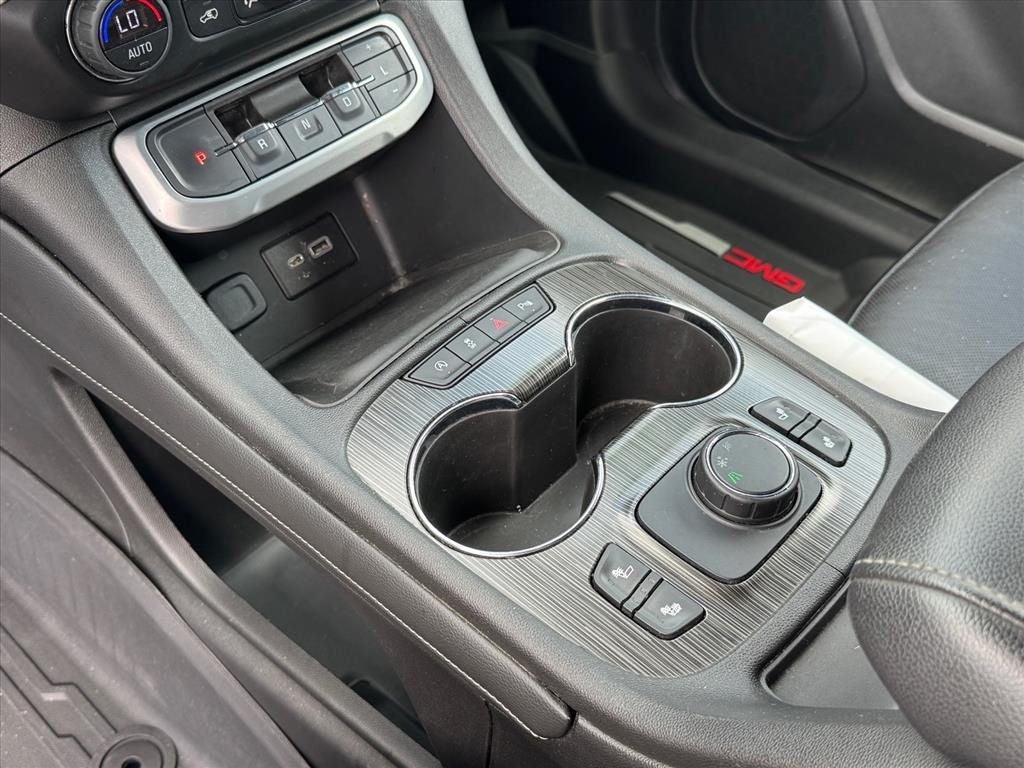 2020 GMC Acadia SLT