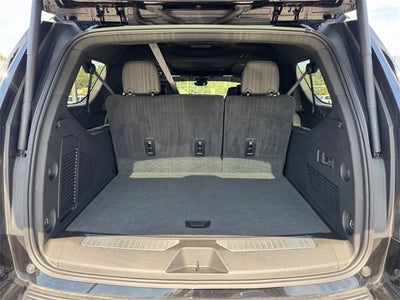 2024 Chevrolet Suburban High Country