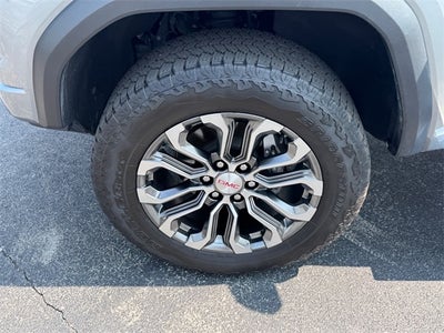 2024 GMC Canyon Denali