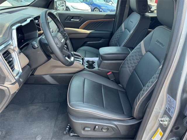 2024 GMC Canyon Denali