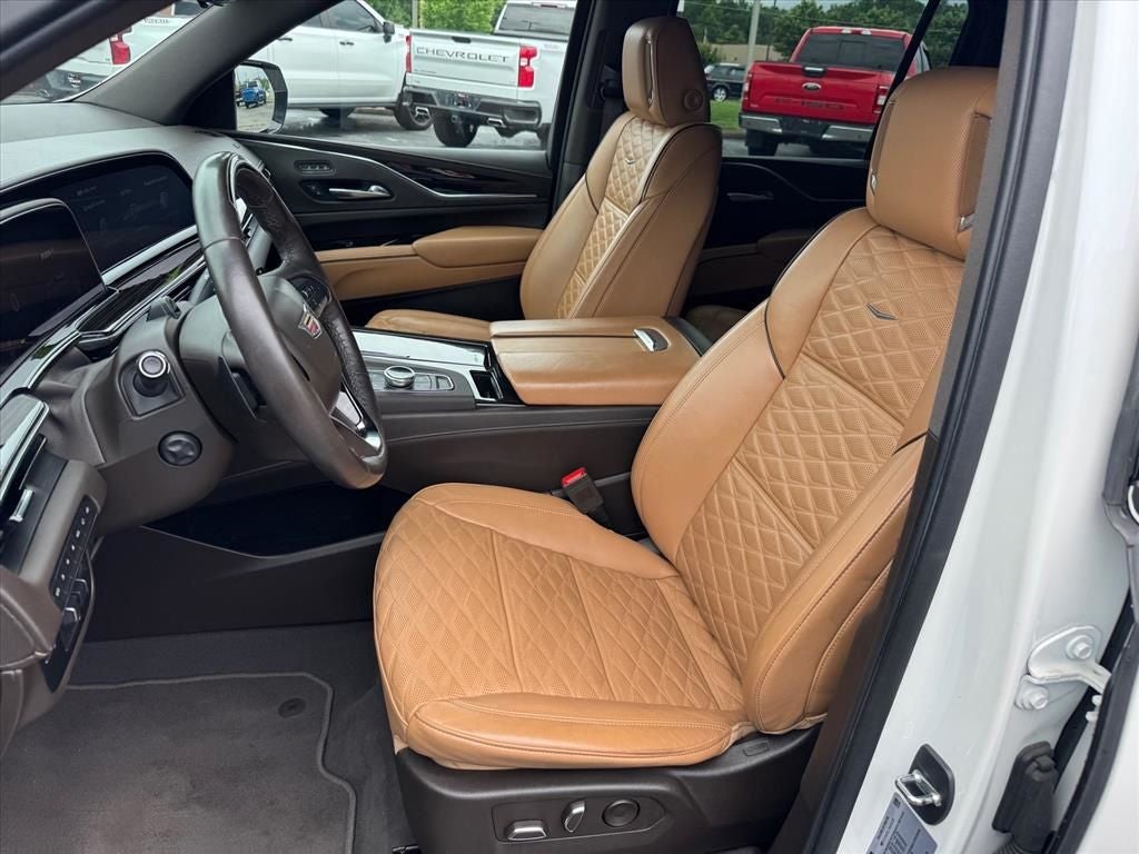 2022 Cadillac Escalade ESV Sport