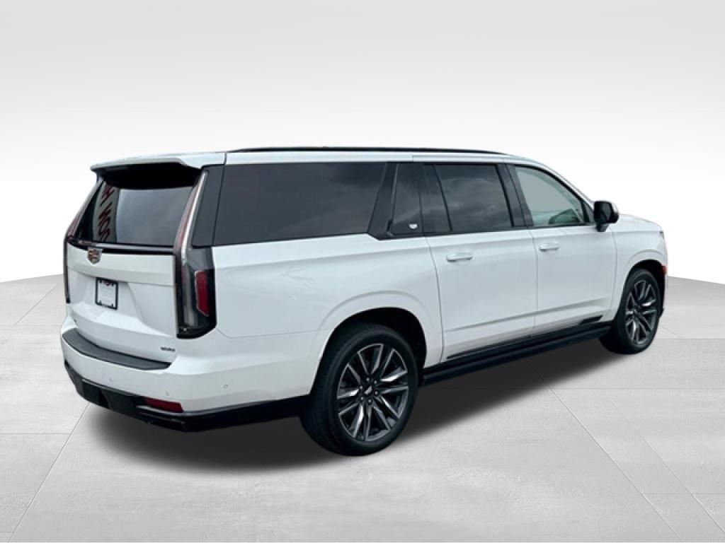 2022 Cadillac Escalade ESV Sport