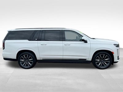 2022 Cadillac Escalade ESV Sport
