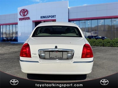 2007 Lincoln Town Car Signature Limited
