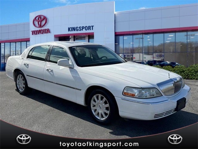 2007 Lincoln Town Car Signature Limited