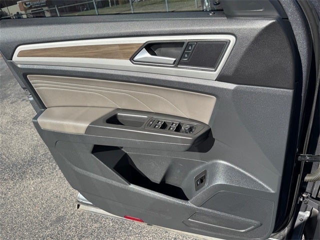 2022 Volkswagen Atlas 2.0T SEL