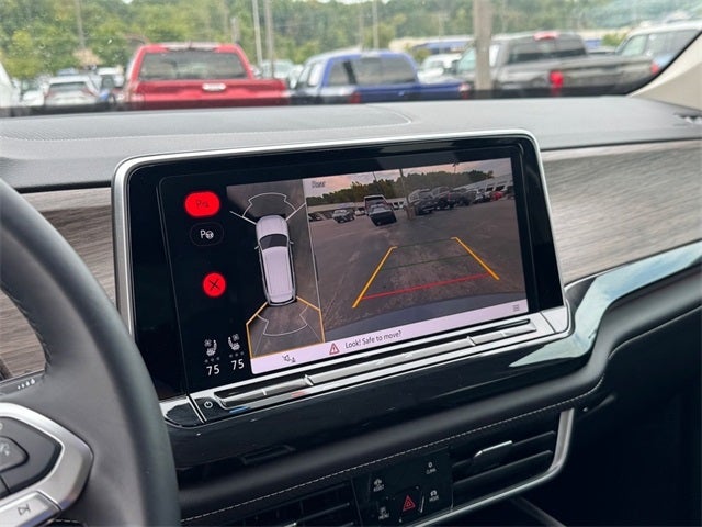 2025 Volkswagen Atlas 2.0T SEL Premium R-Line