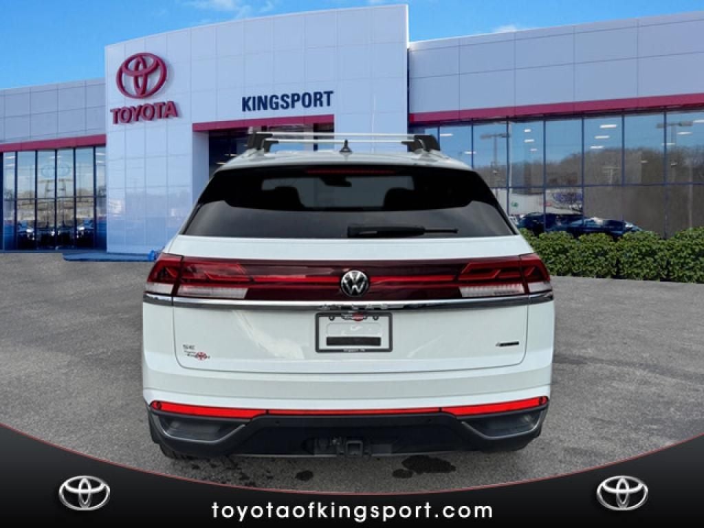 2024 Volkswagen Atlas Cross Sport 2.0T SE w/Technology