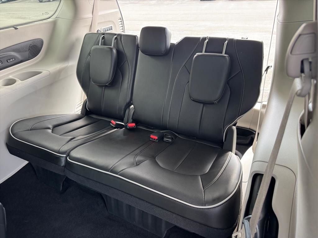 2022 Chrysler Pacifica Limited