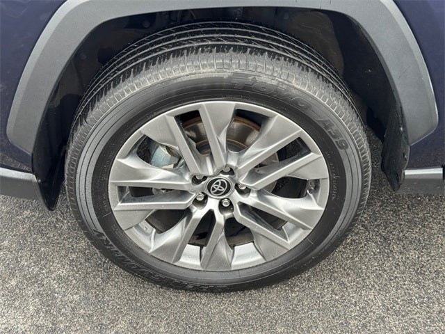 2022 Toyota RAV4 XLE Premium