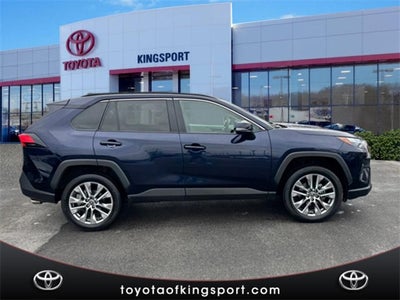 2022 Toyota RAV4 XLE Premium