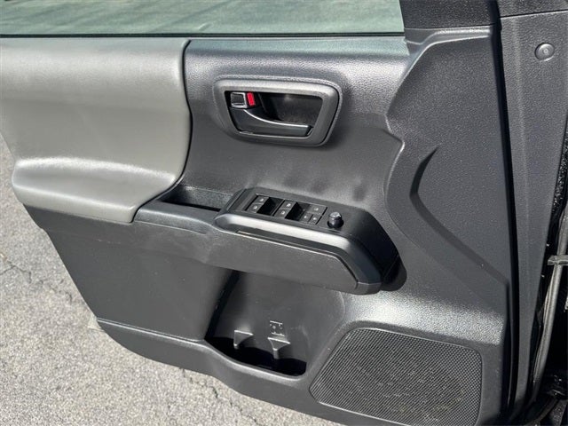 2022 Toyota Tacoma SR V6