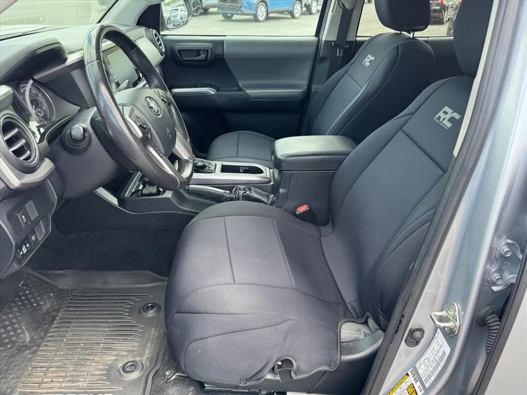 2020 Toyota Tacoma SR5 V6