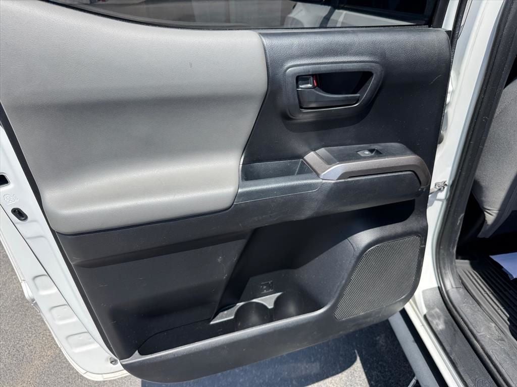 2022 Toyota Tacoma SR5 V6