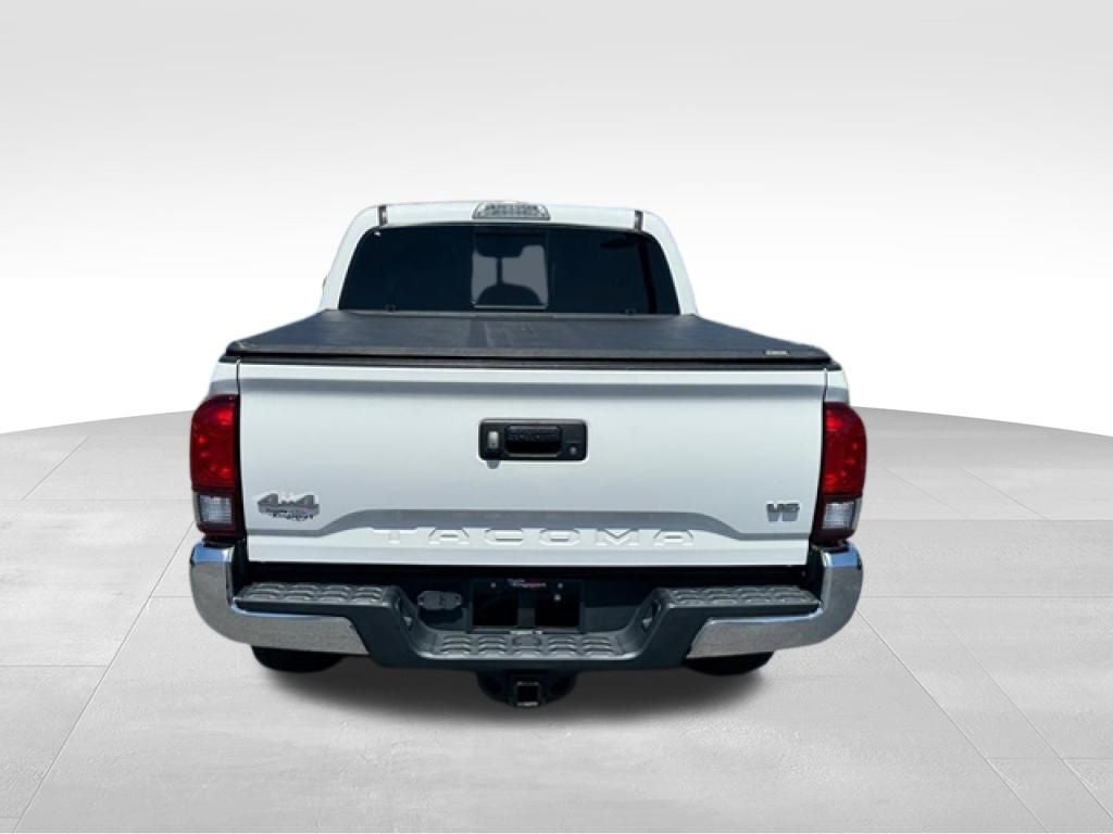 2022 Toyota Tacoma SR5 V6