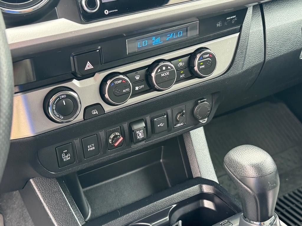 2022 Toyota Tacoma SR5 V6
