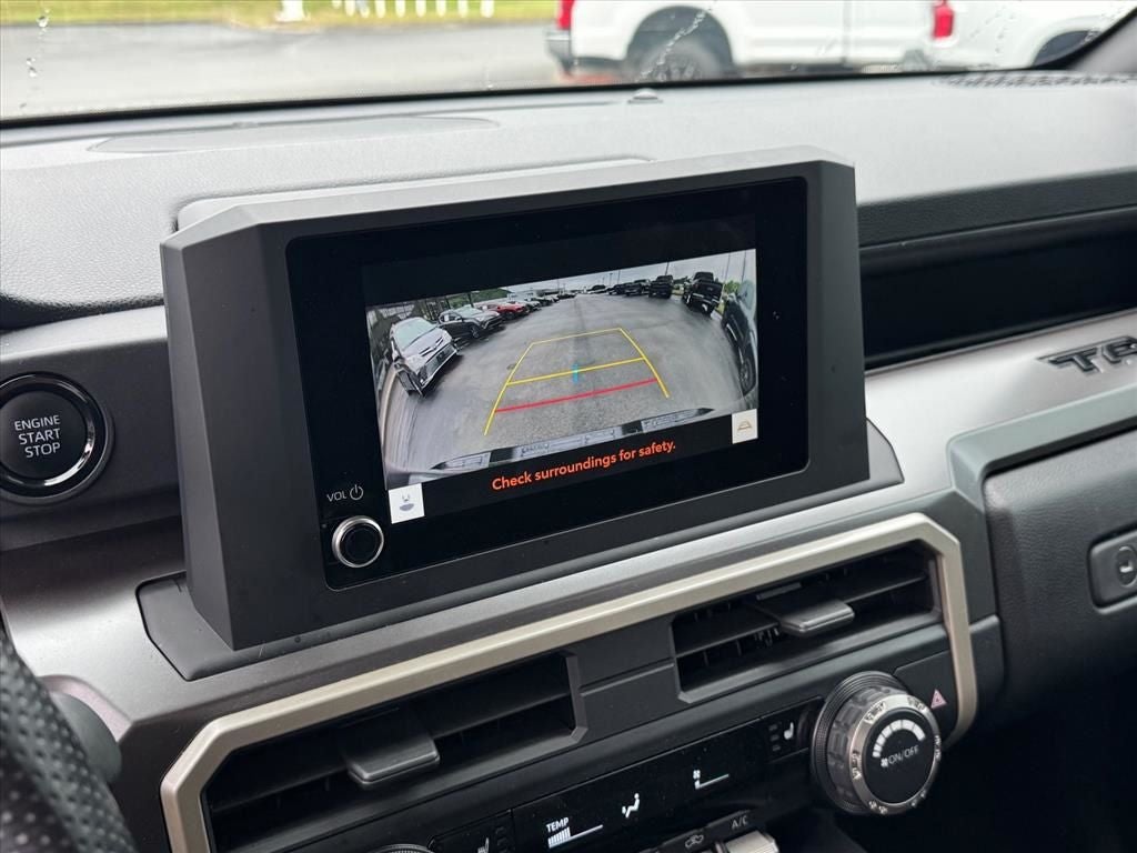 2025 Toyota Tacoma SR5
