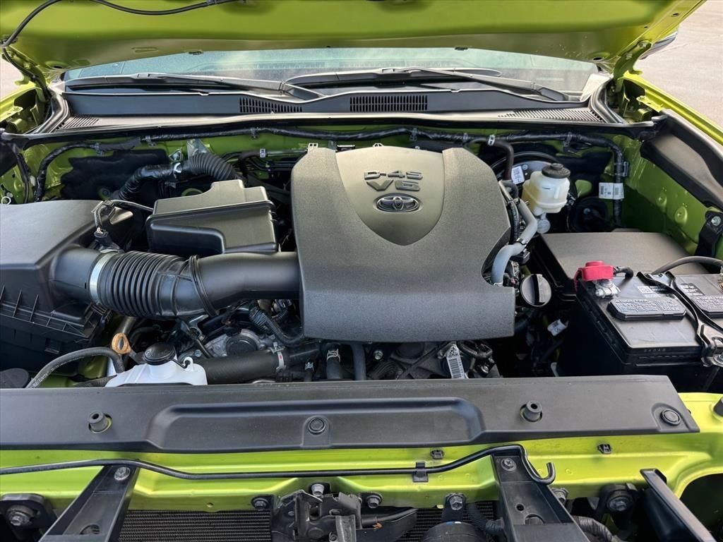 2023 Toyota Tacoma TRD Sport V6